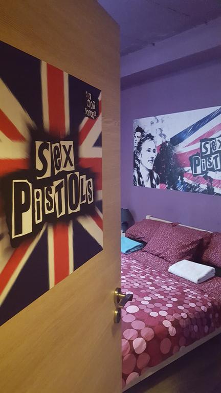 My Way Hostel Загреб Экстерьер фото